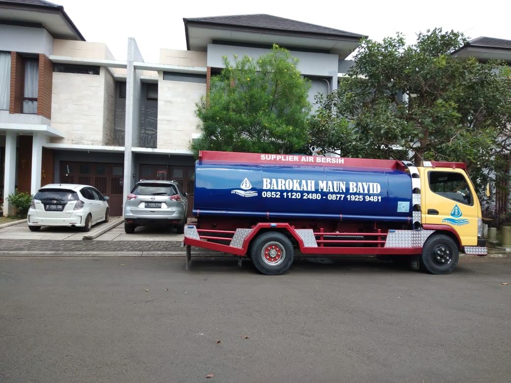 <p>Kami adalah supplier air bersih yang menyediakan layanan pengiriman air berkualitas untuk perumahan di wilayah Tangerang, Serang, Banten, Jabodetabek, Bekasi, dan Bogor. Dengan standar kebersihan tinggi dan pengiriman yang tepat waktu, kami memastikan kebutuhan air bersih keluarga Anda terpenuhi dengan mudah dan nyaman. Layanan kami dirancang untuk perumahan, apartemen, dan kompleks hunian lainnya, menjamin pasokan air bersih yang aman dan andal untuk keperluan sehari-hari.</p>